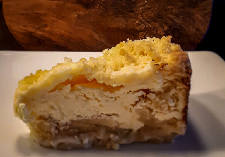 kaese-apfe-streuse-kuchen